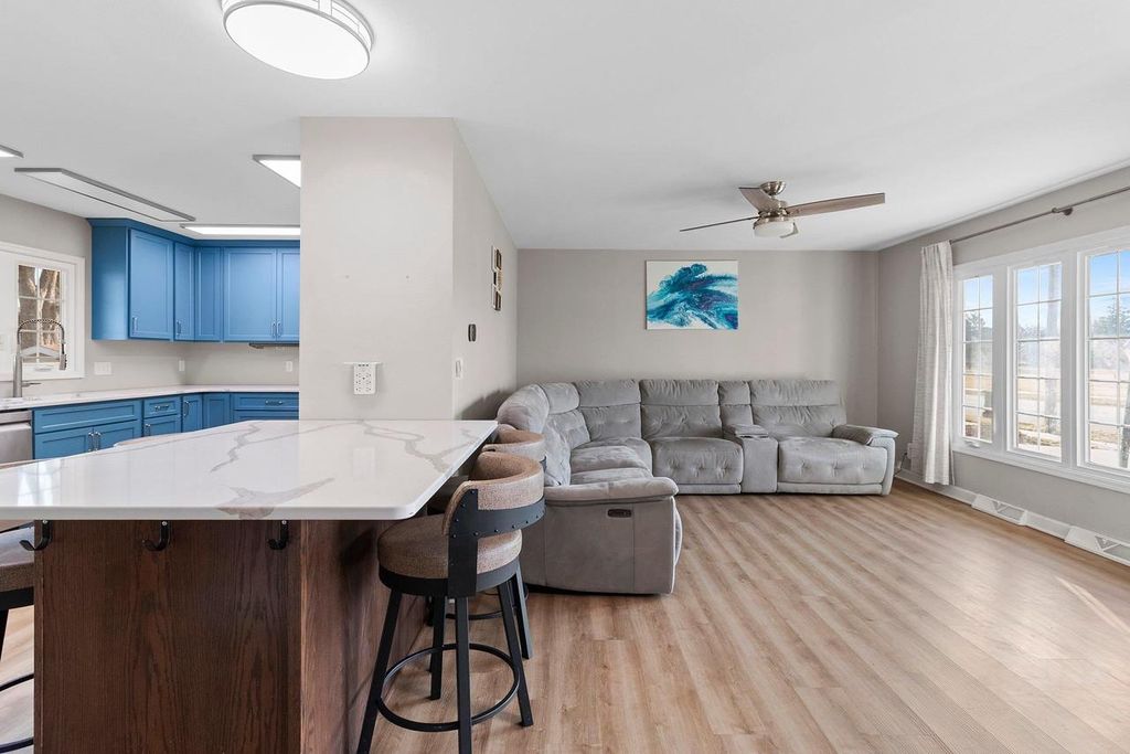 Photo of 918 Florida AVENUE, Oshkosh, WI 54902 (MLS # 50322126)