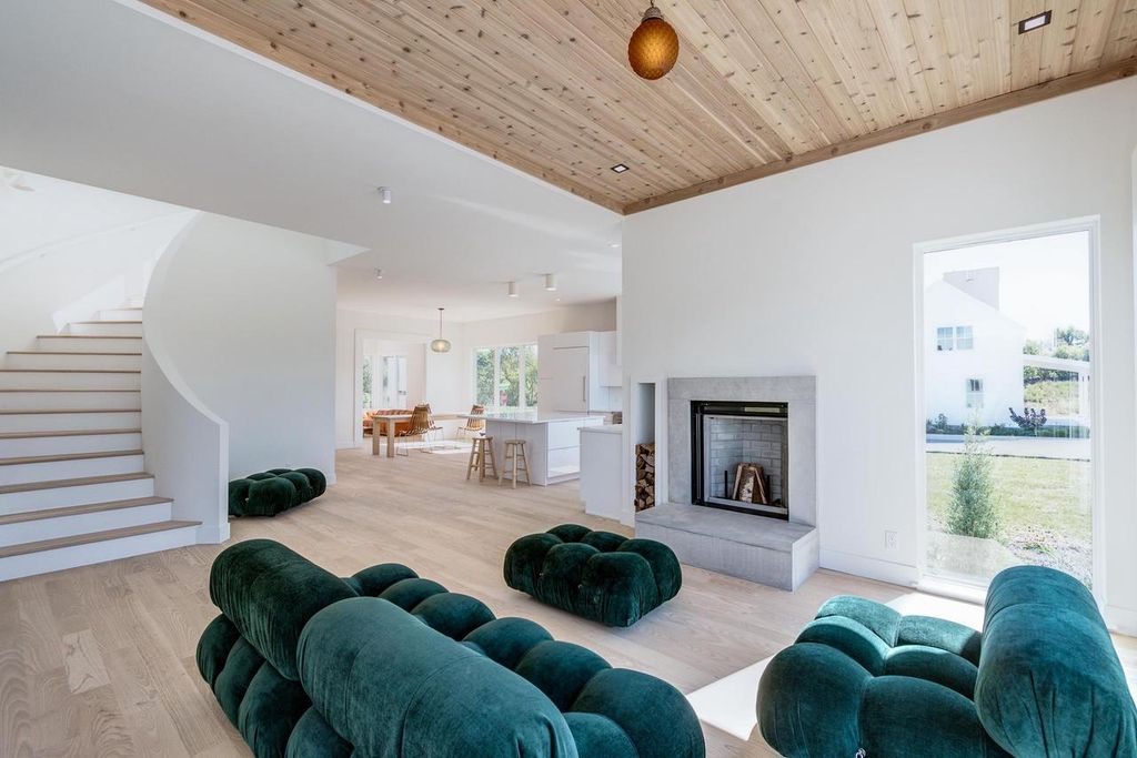 Photo of 4043 Serenbe STREET, Middleton, WI 53562 (MLS # 2017877)