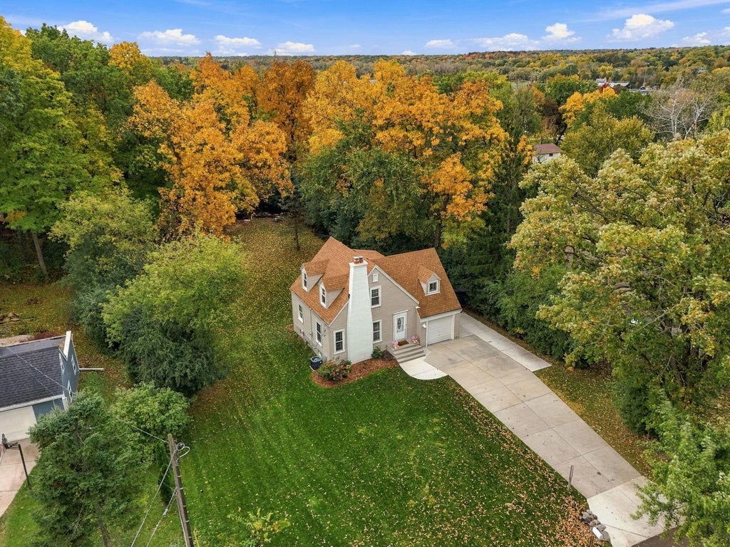 Photo of 13825 Keefe AVENUE, Brookfield, WI 53005 (MLS # 1985074)