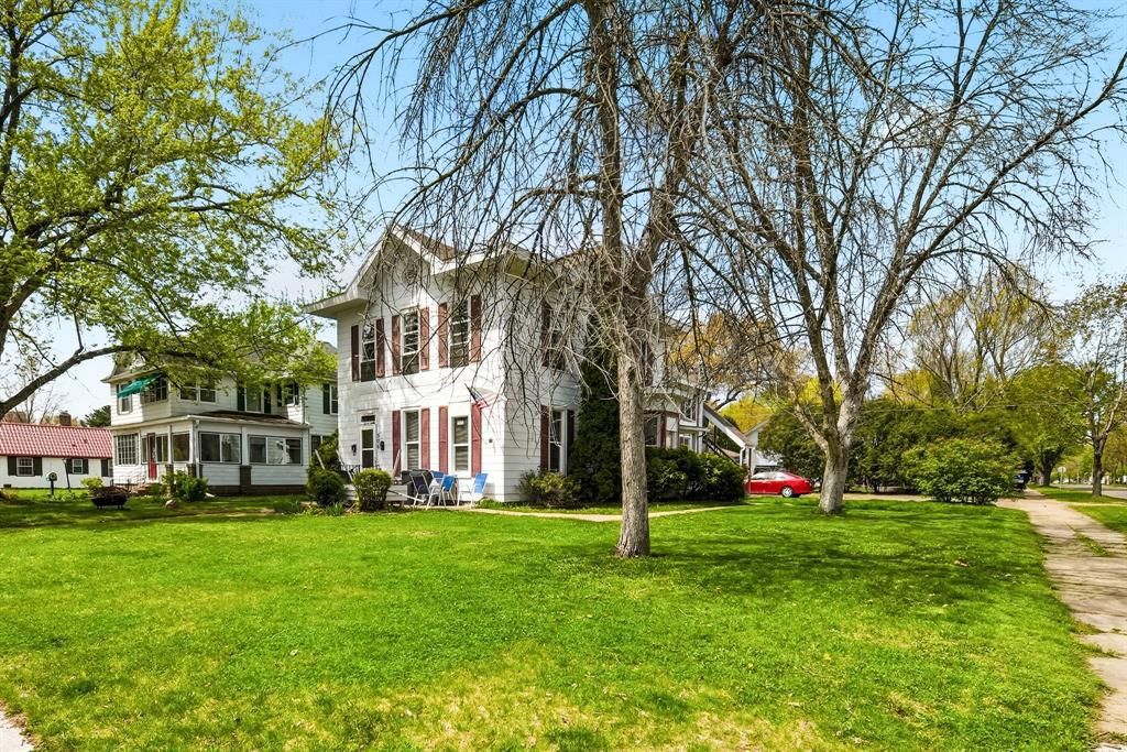 Photo of 506 W Columbia STREET #1-4, Chippewa Falls, WI 54729 (MLS # 1600737)