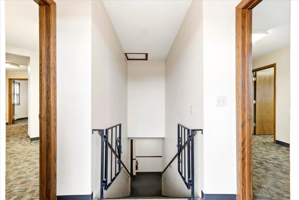 Photo of 1910 7th Street South St #1920 7th Street S, Wisconsin Rapids, WI 54494 (MLS # 22600616)