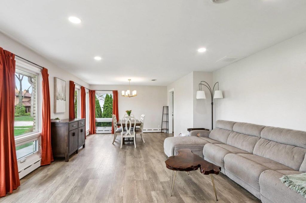 Photo of 738 Fairway LANE, Jefferson, WI 53549 (MLS # 2020921)