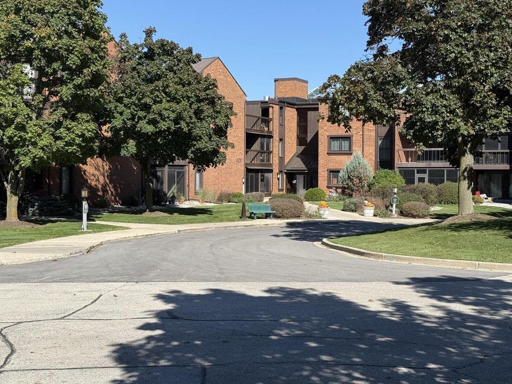 Photo of 6100 W Stone Hedge DRIVE #c245, Greenfield, WI 53220 (MLS # 1984796)