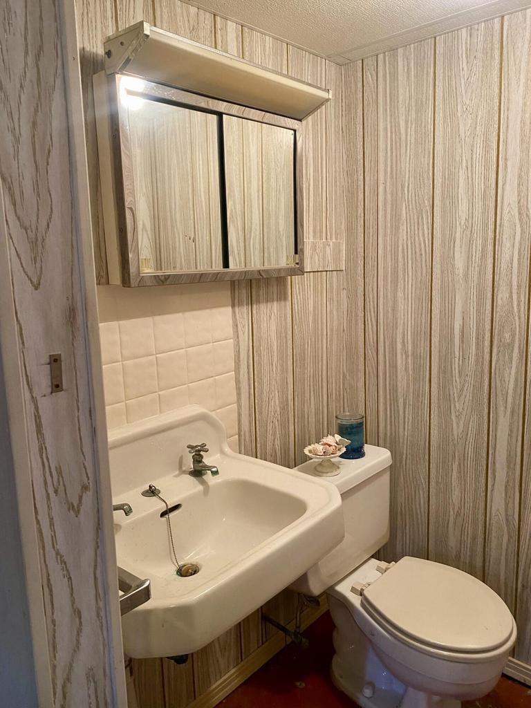 Photo of 509 Lake STREET, Fond Du Lac, WI 54937 (MLS # 1979176)