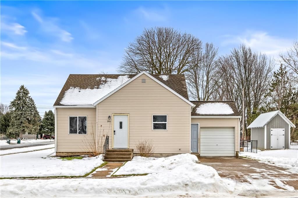Photo of 306 S White STREET, Fall Creek, WI 54742 (MLS # 1597476)