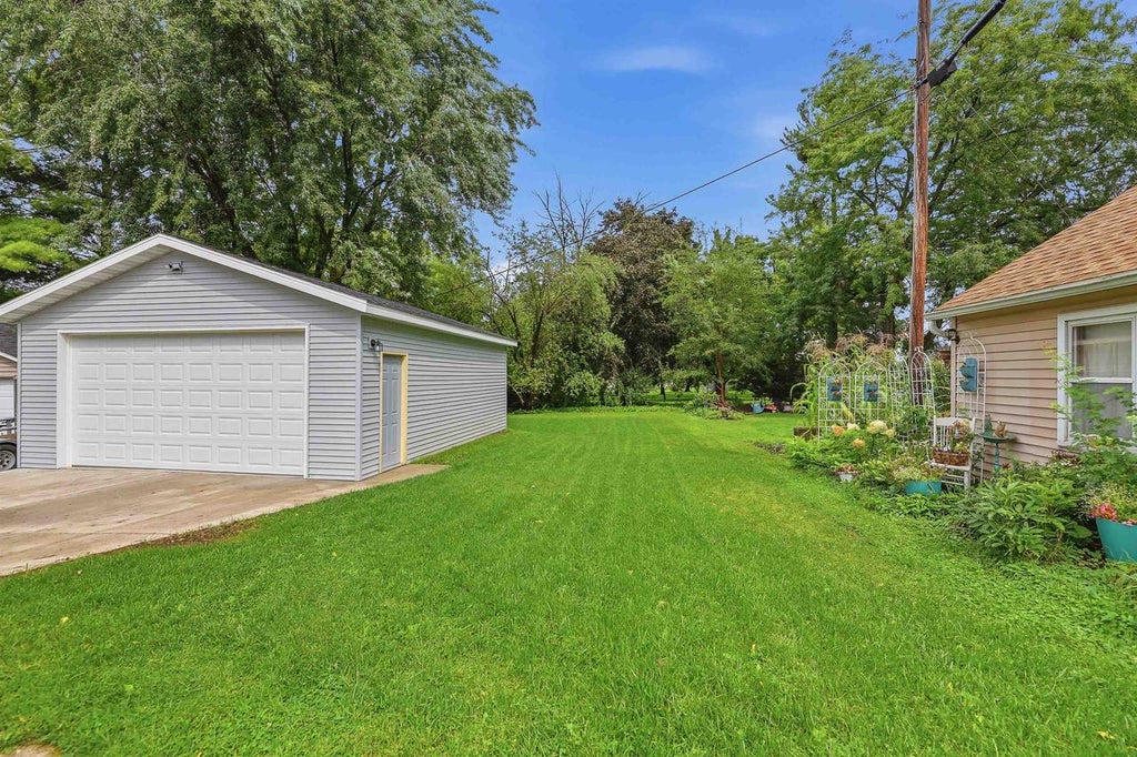 Photo of 310 W Burnett STREET, Beaver Dam, WI 53916 (MLS # 2032101)