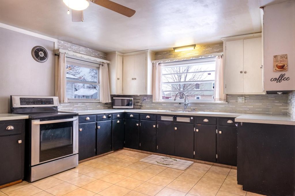 Photo of 156 S James STREET, Kimberly, WI 54136 (MLS # 50319510)