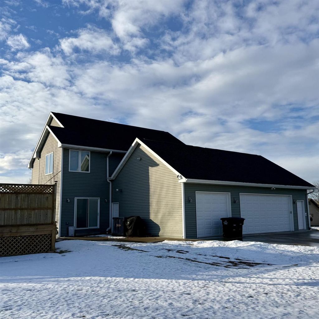 Photo of 1410 S Prospect STREET, Shawano, WI 54166 (MLS # 50319939)
