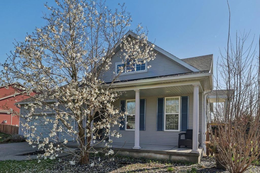 Photo of 609 Willow Brook TRAIL, Sun Prairie, WI 53590 (MLS # 2020092)