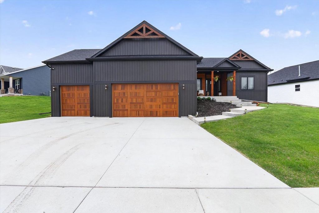 Photo of 624 Greenway Point DRIVE, Janesville, WI 53548 (MLS # 2021681)