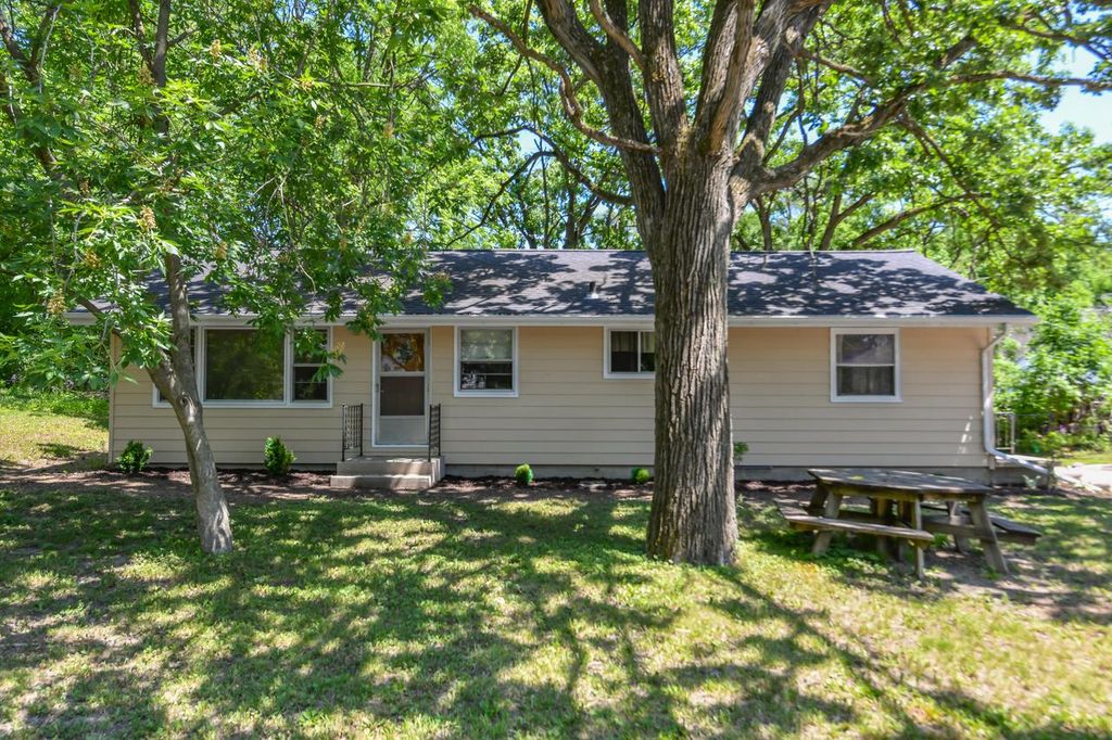 Photo of N6924 Oak LANE, Elkhorn, WI 53121 (MLS # 1964721)