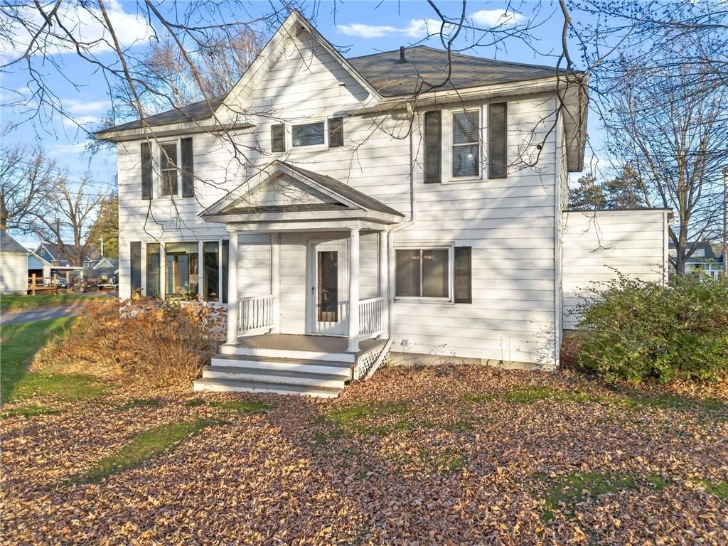 Photo of 1045 Grove STREET, Cumberland, WI 54829 (MLS # 1597107)