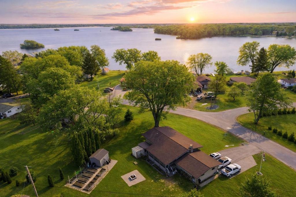 Photo of N7389 Edgewater DRIVE, Beaver Dam, WI 53916 (MLS # 2018780)