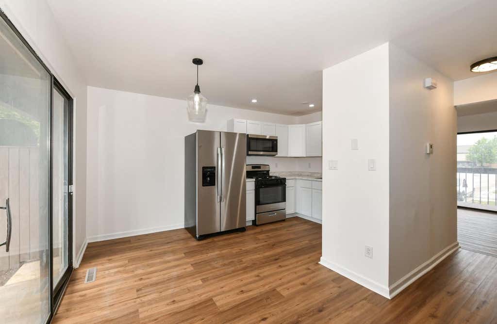 Photo of 1631 W Edgerton AVENUE #L, Milwaukee, WI 53221 (MLS # 1974919)