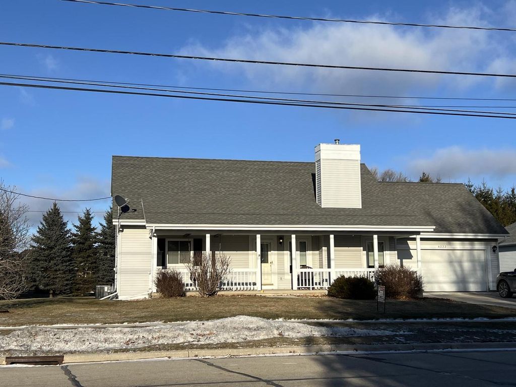 Photo of 4322 Menasha AVENUE, Manitowoc, WI 54220 (MLS # 1946832)