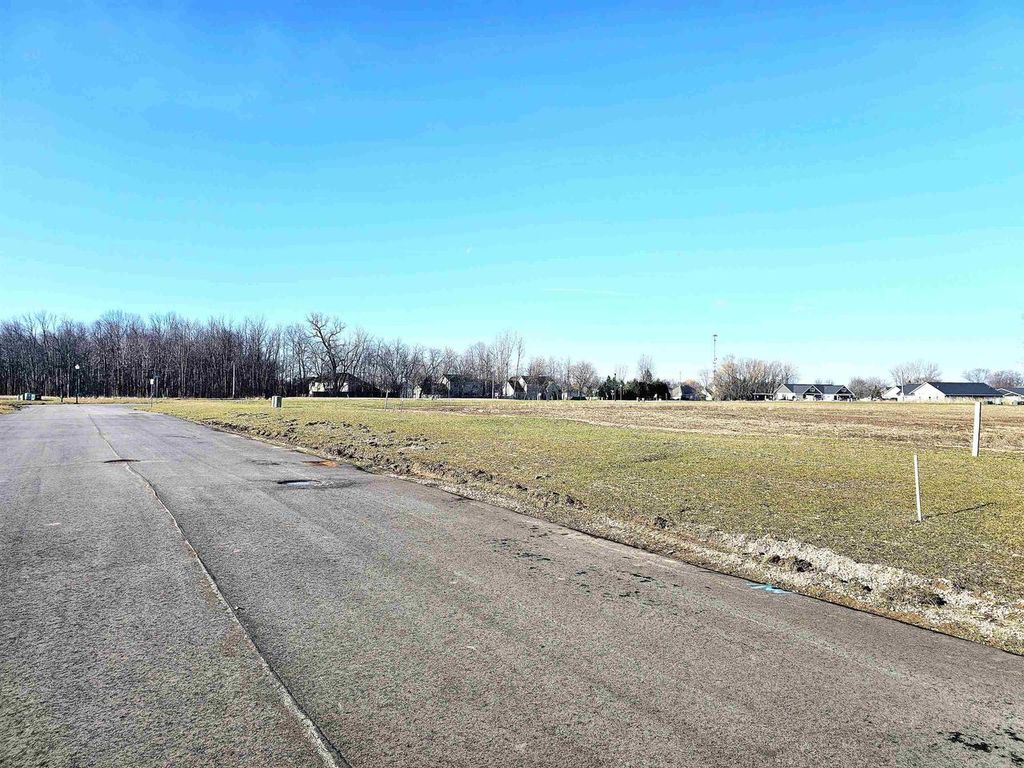 Photo of 2246 E Nana LANE, Appleton, WI 54915 (MLS # 50324454)