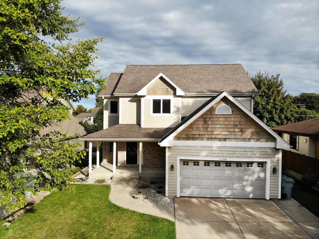 Photo of 3188 S 86th STREET, Milwaukee, WI 53227 (MLS # 1939565)