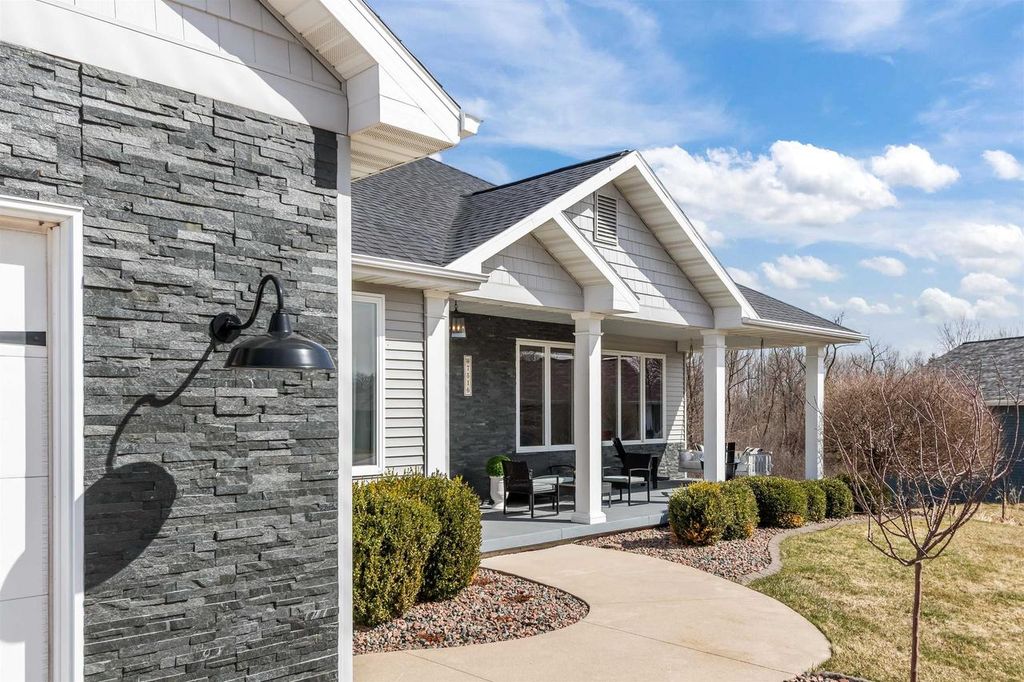 Photo of W7516 Molly Marie COURT, Greenville, WI 54942 (MLS # 50323411)
