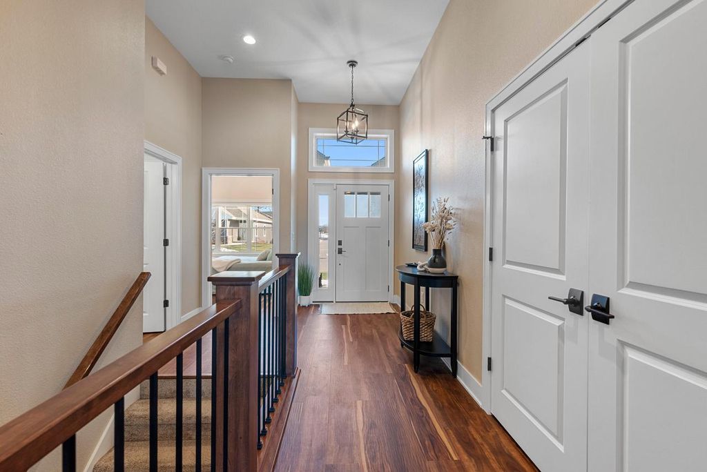 Photo of 7908 E Stone Ridge DRIVE, Lannon, WI 53046 (MLS # 1945188)