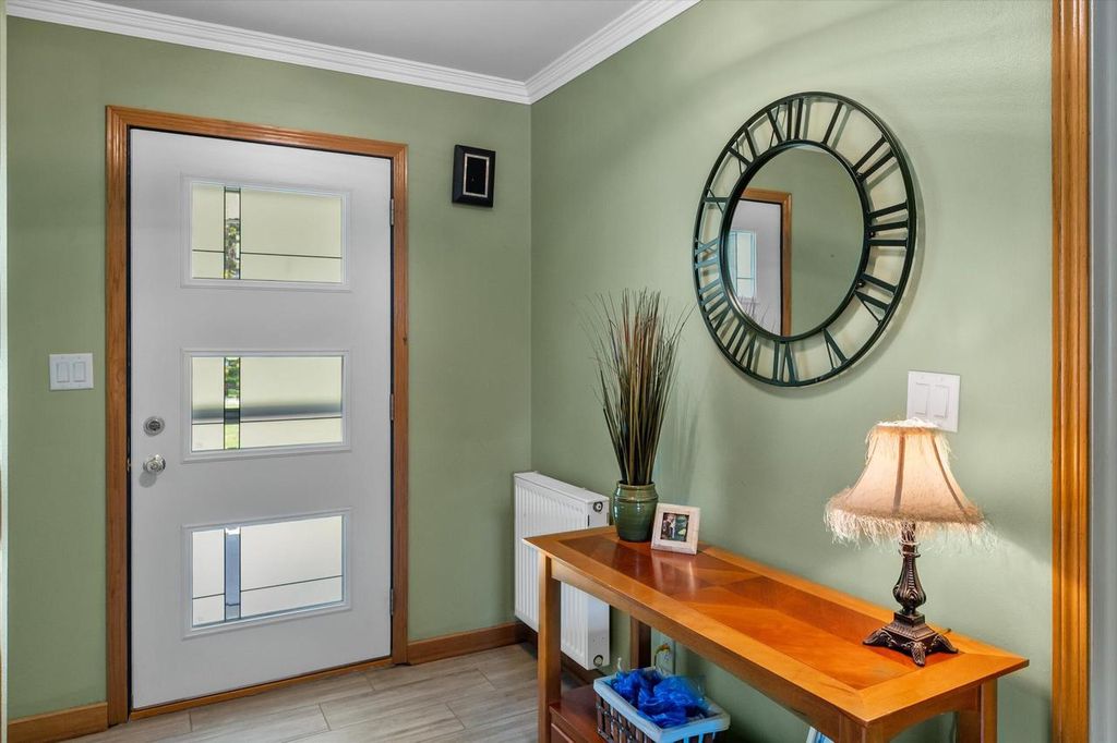 Photo of 12323 Woodside COURT, Wauwatosa, WI 53226 (MLS # 1961338)