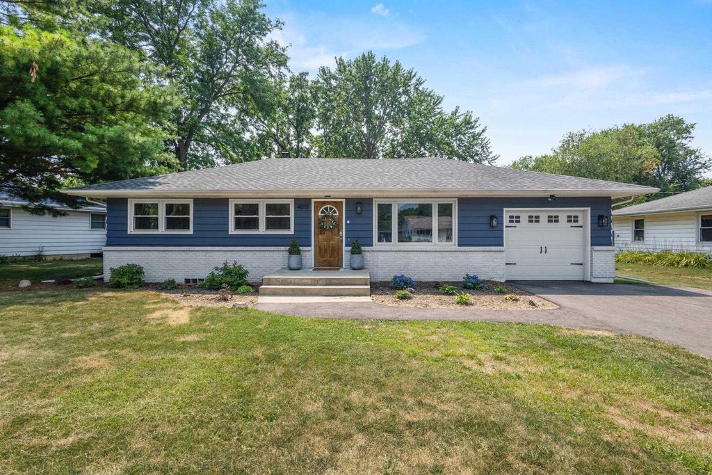 Photo of 4013 Duke STREET, Madison, WI 53704 (MLS # 2028910)
