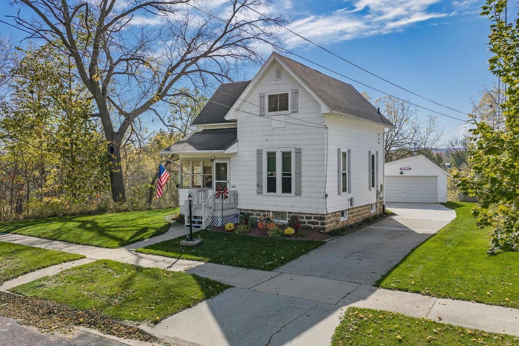 Photo of 217 Clark STREET, Reedsburg, WI 53959 (MLS # 2034637)