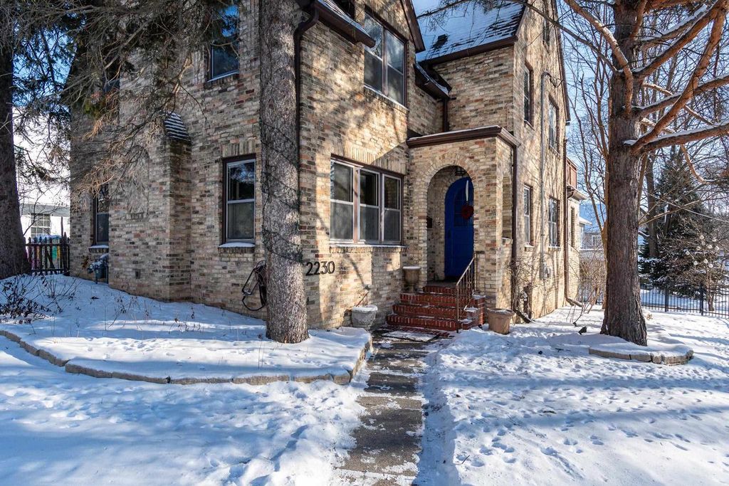 Photo of 2230 Chadbourne AVENUE, Madison, WI 53726 (MLS # 2015257)