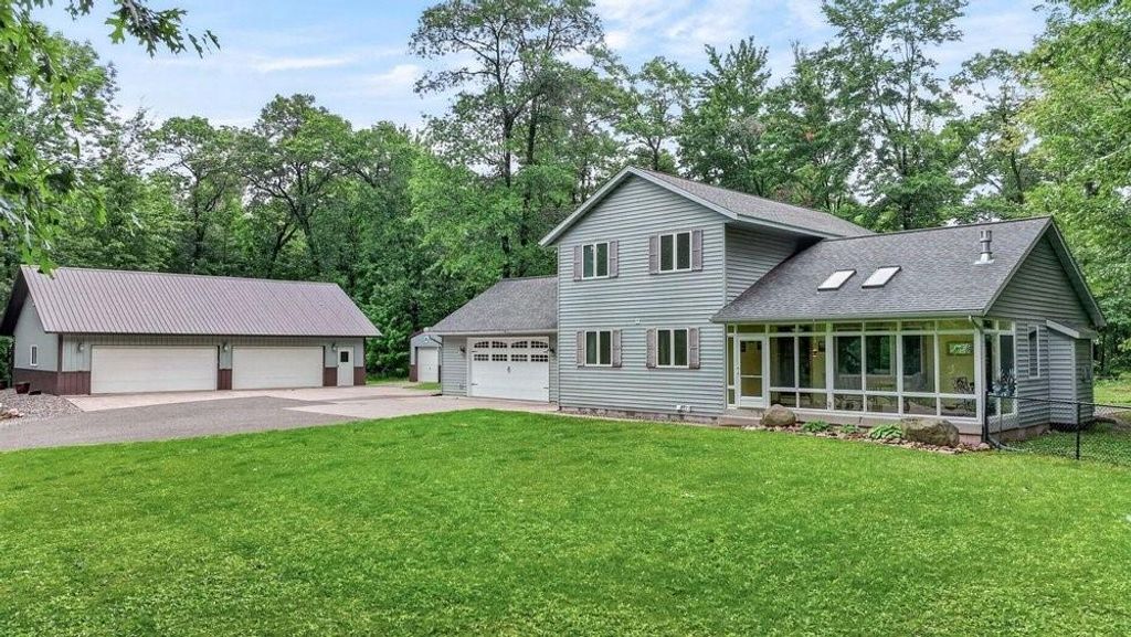 Photo of 1615 20 1/8 STREET, Cameron, WI 54822 (MLS # 1602247)
