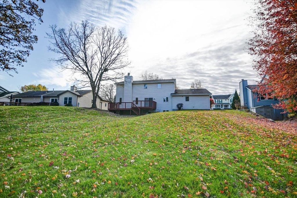 Photo of 726 Basswood AVENUE, Verona, WI 53593 (MLS # 2011728)