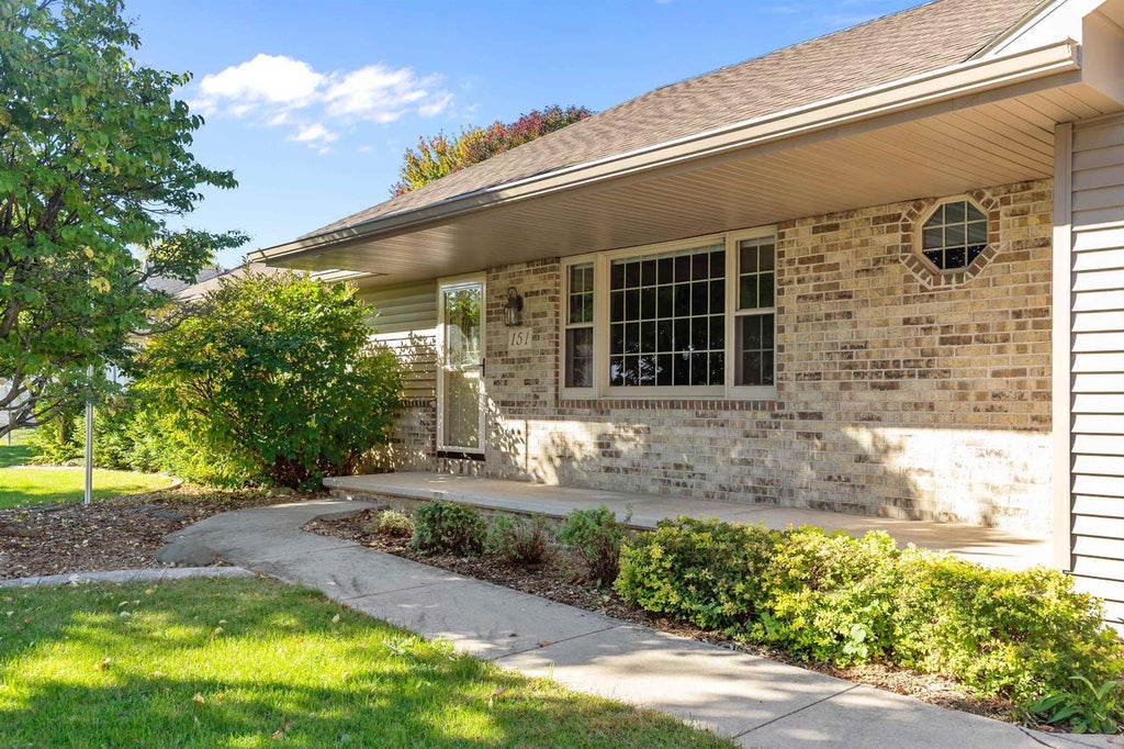 Photo of 151 Graceland DRIVE, Oshkosh, WI 54904 (MLS # 50333760)