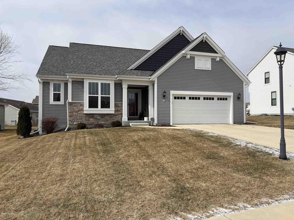 Photo of 615 Lambert DRIVE, Slinger, WI 53086 (MLS # 50321433)