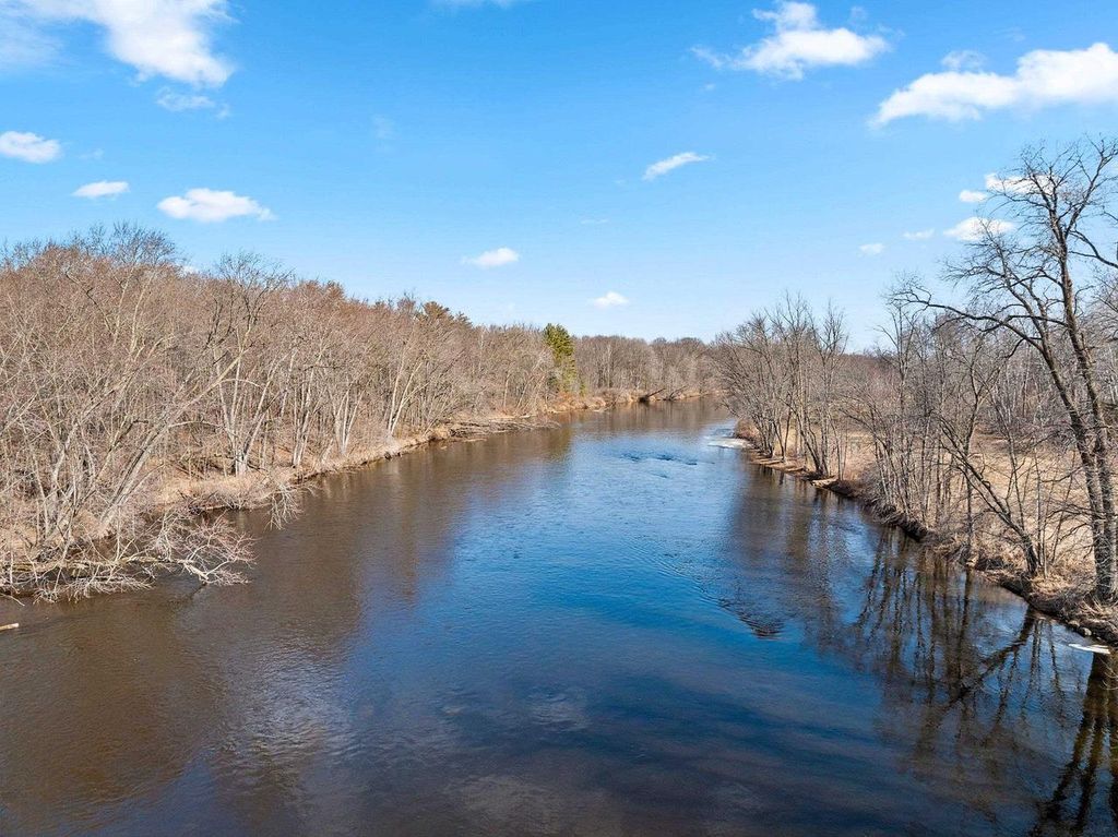 Photo of 5271 Morning Retreat ROAD, Oconto, WI 54153 (MLS # 50322068)