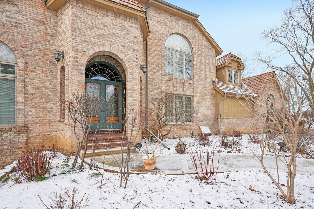 Photo of 4555 Edington LANE, Brookfield, WI 53045 (MLS # 1947207)