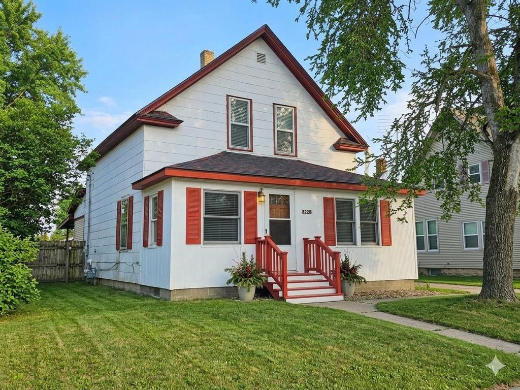 Photo of 429 Pine River STREET, Redgranite, WI 54970 (MLS # 50322525)