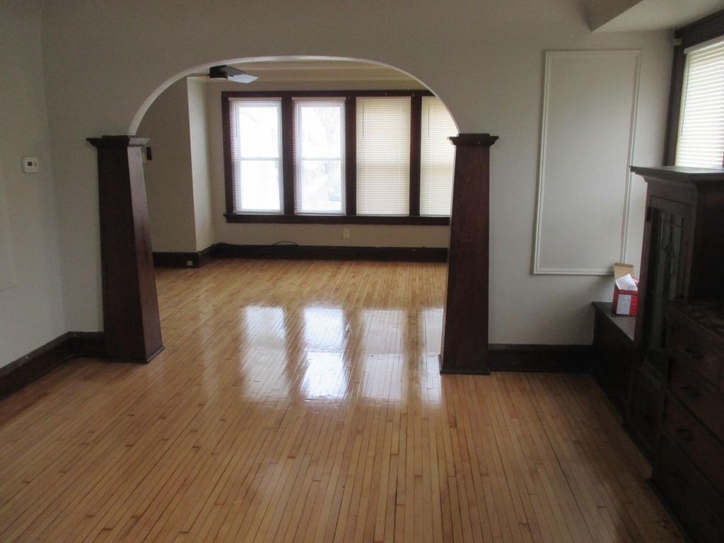Photo of 1425 W Burleigh STREET #1427, Milwaukee, WI 53206 (MLS # 1957634)
