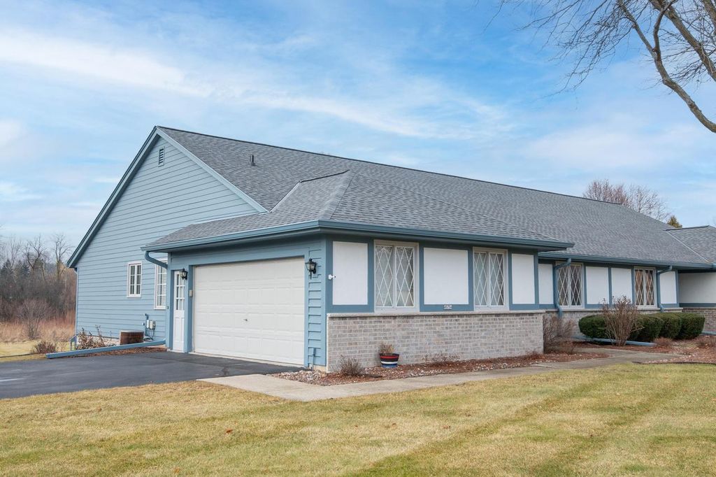 Photo of 4575 Turtle Creek DRIVE #A, Brookfield, WI 53005 (MLS # 1946836)