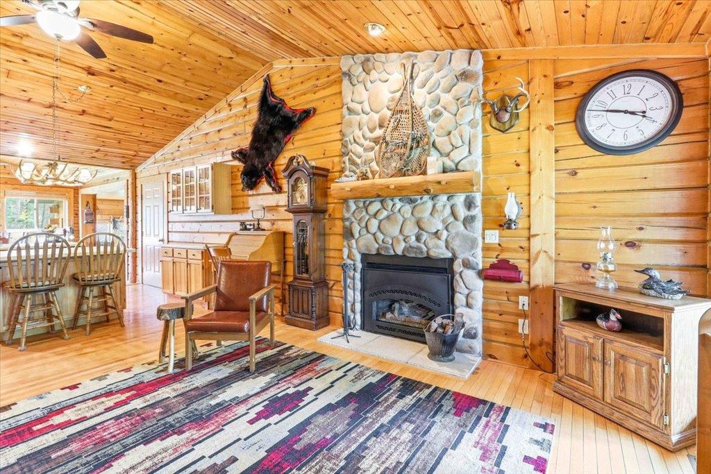 Photo of N8273 Oak Hollow TRAIL, New Lisbon, WI 53950 (MLS # 2022379)
