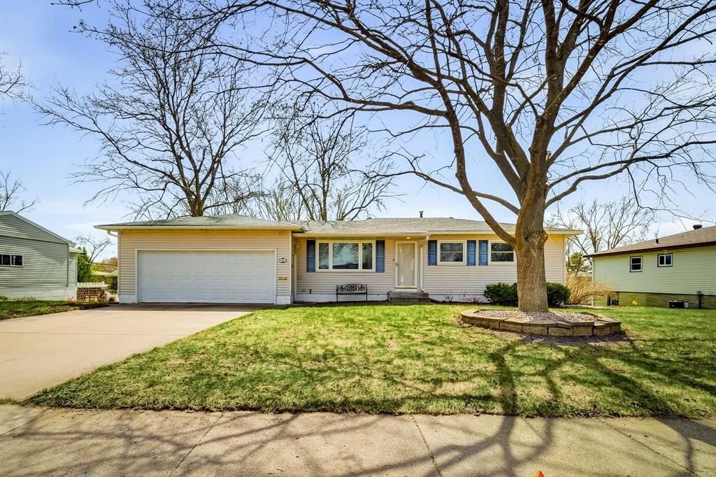 Photo of 2535 Hayden AVENUE, Altoona, WI 54720 (MLS # 1600070)