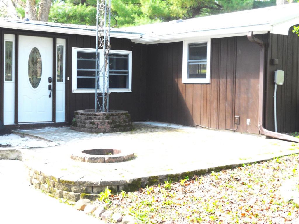 Photo of 251 Indian Mound STREET, Oxford, WI 53952 (MLS # 2021782)