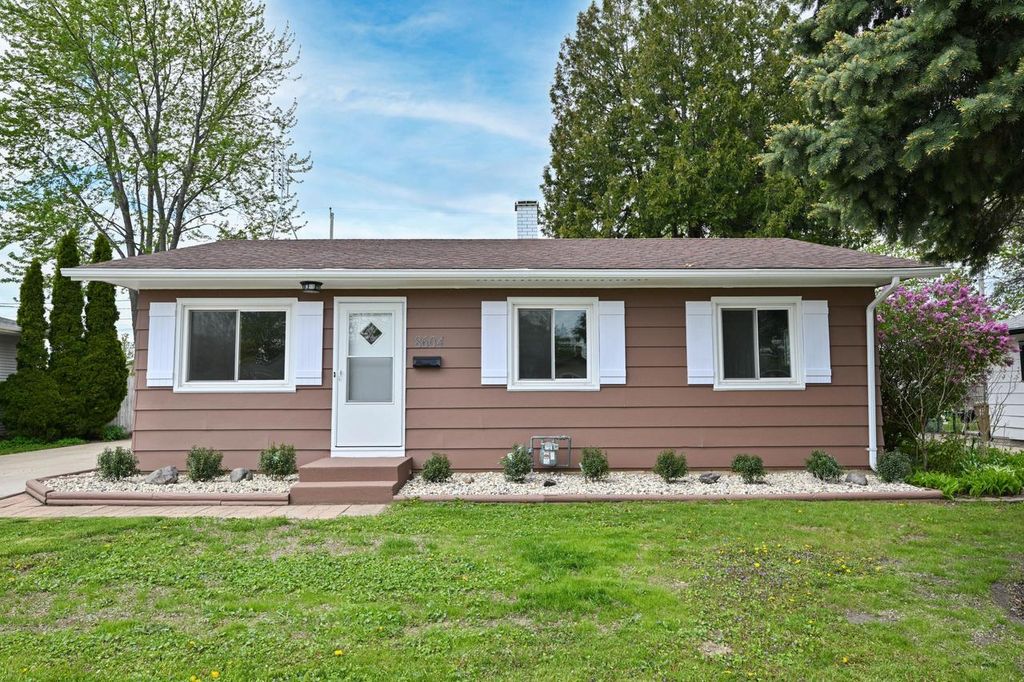 Photo of 8604 20th AVENUE, Kenosha, WI 53143 (MLS # 1961679)