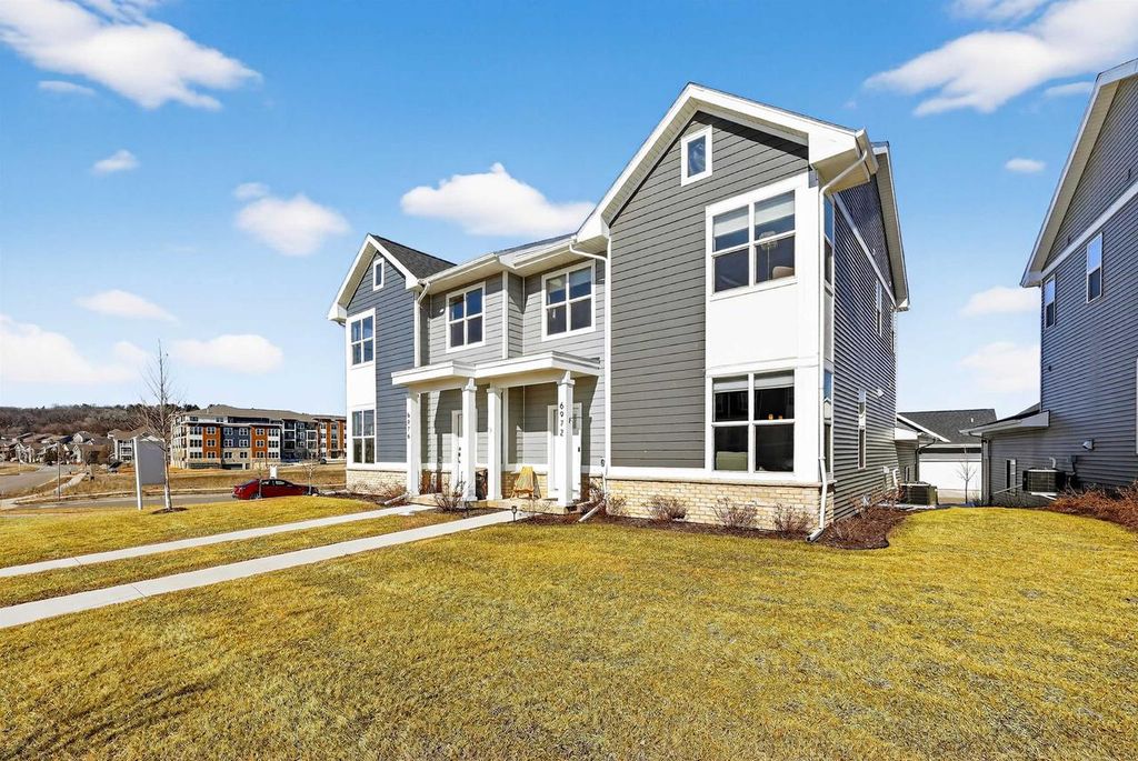 Photo of 6972 Belle Fontaine BOULEVARD, Middleton, WI 53562 (MLS # 2017511)