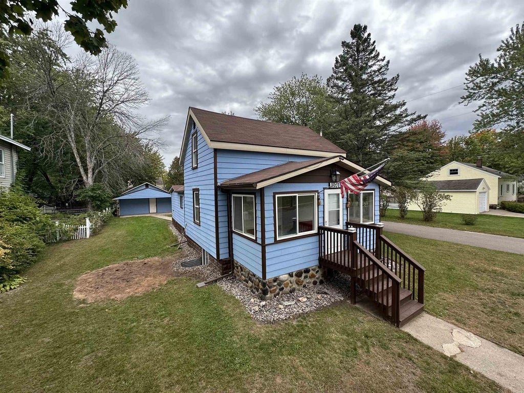 Photo of 920 2nd STREET, Port Edwards, WI 54469 (MLS # 22604862)