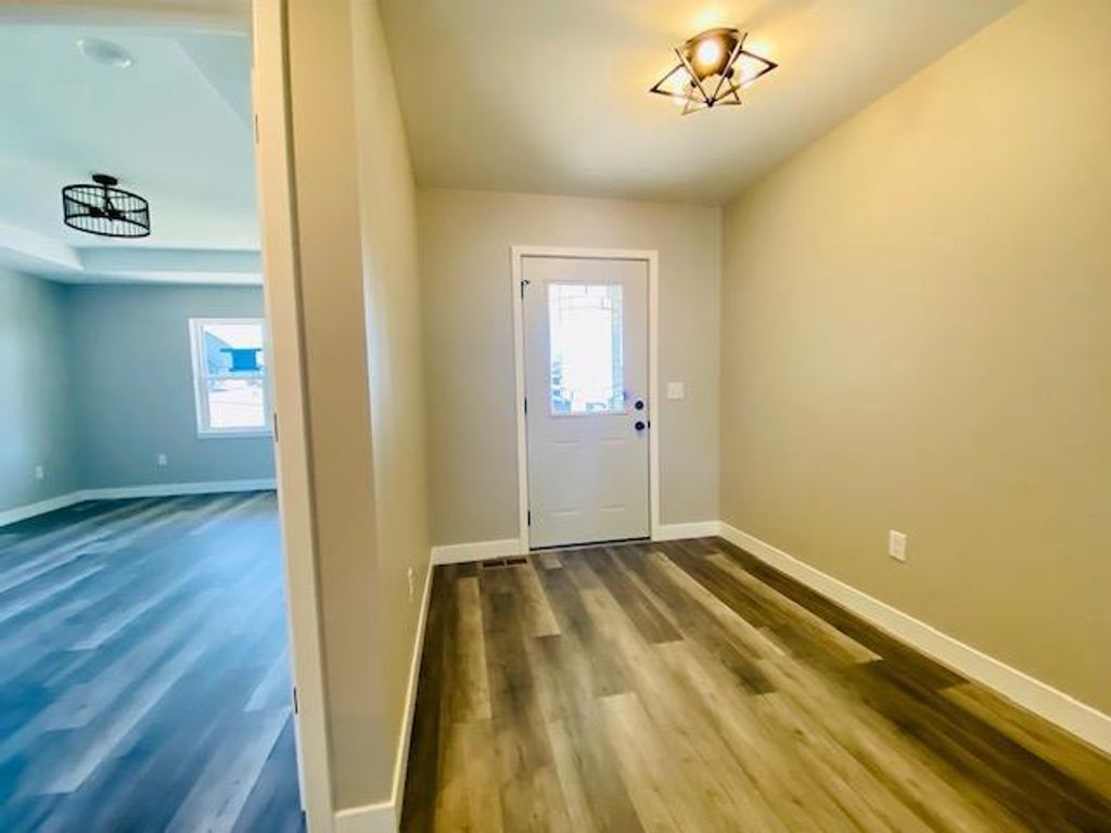 Photo of 10532 N Council Hills DRIVE, Mequon, WI 53097 (MLS # 1945029)