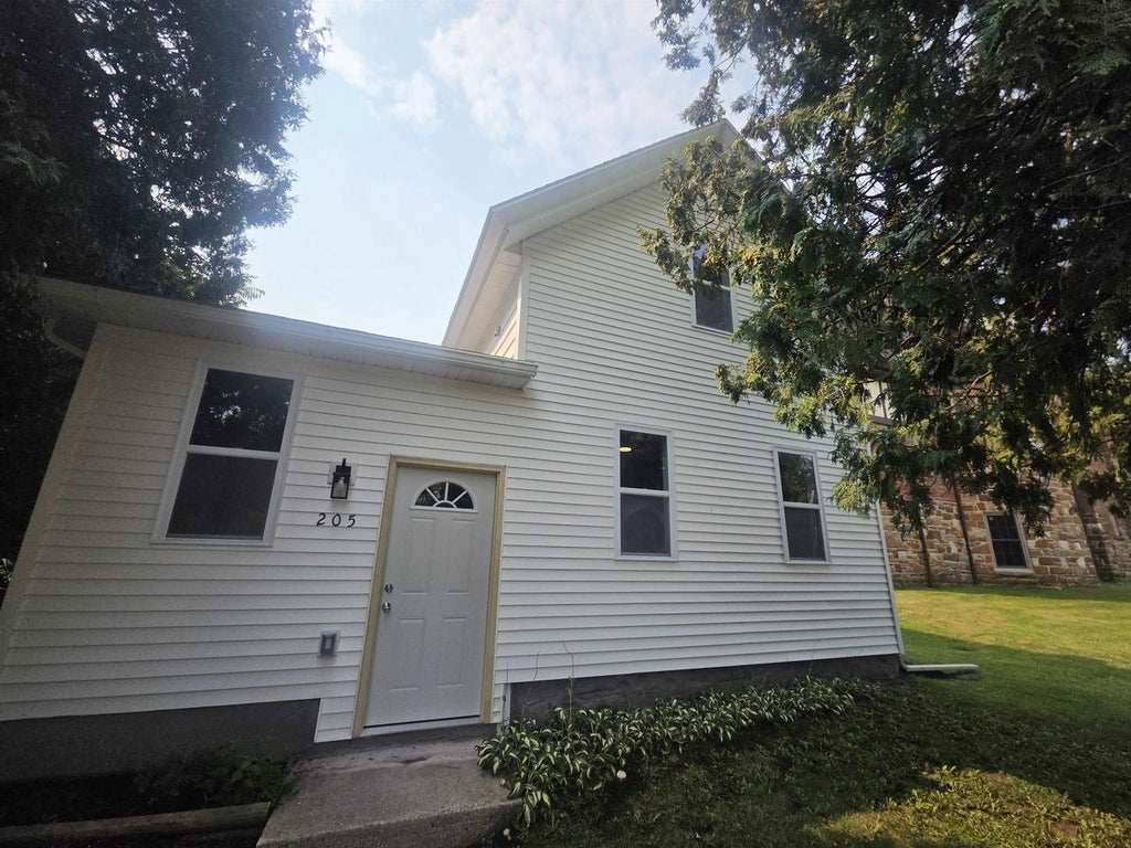 Photo of 205 W Broadway STREET, Rock Springs, WI 53961 (MLS # 2030216)