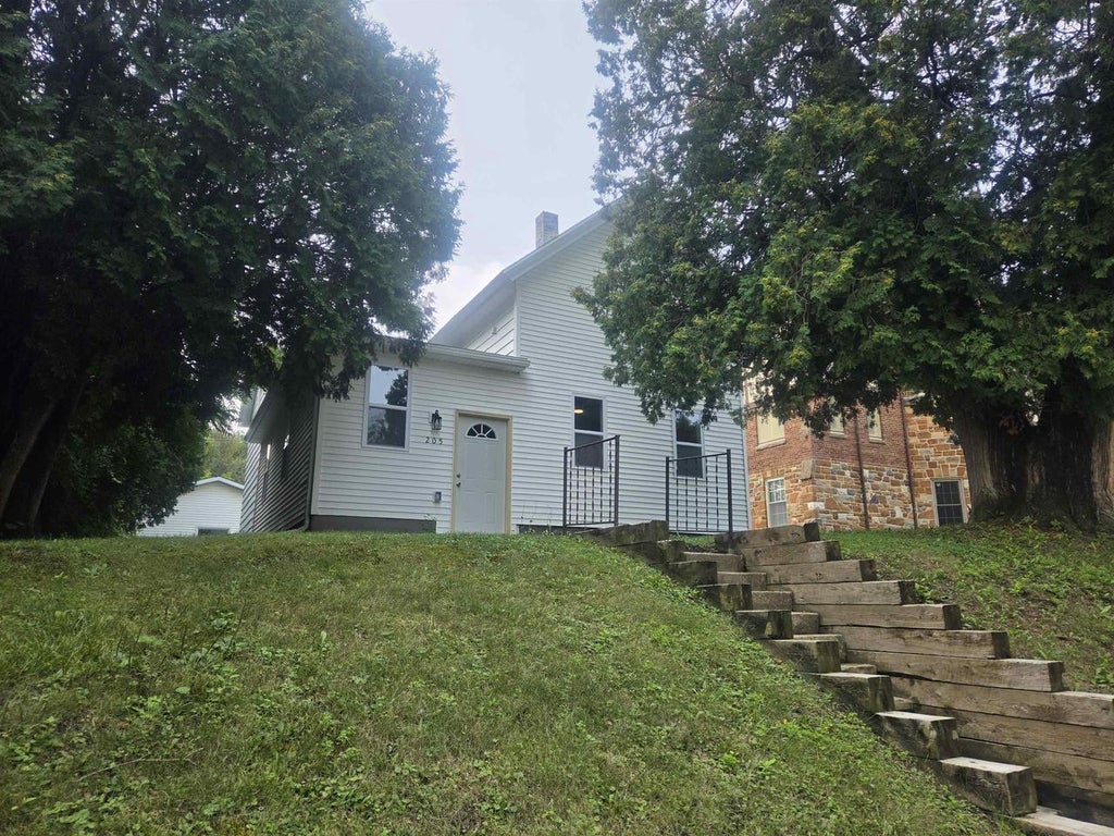 Photo of 205 W Broadway STREET, Rock Springs, WI 53961 (MLS # 2030216)