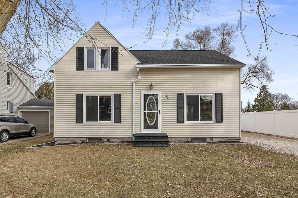Photo of 130 E Pine STREET, Denmark, WI 54208 (MLS # 50322094)