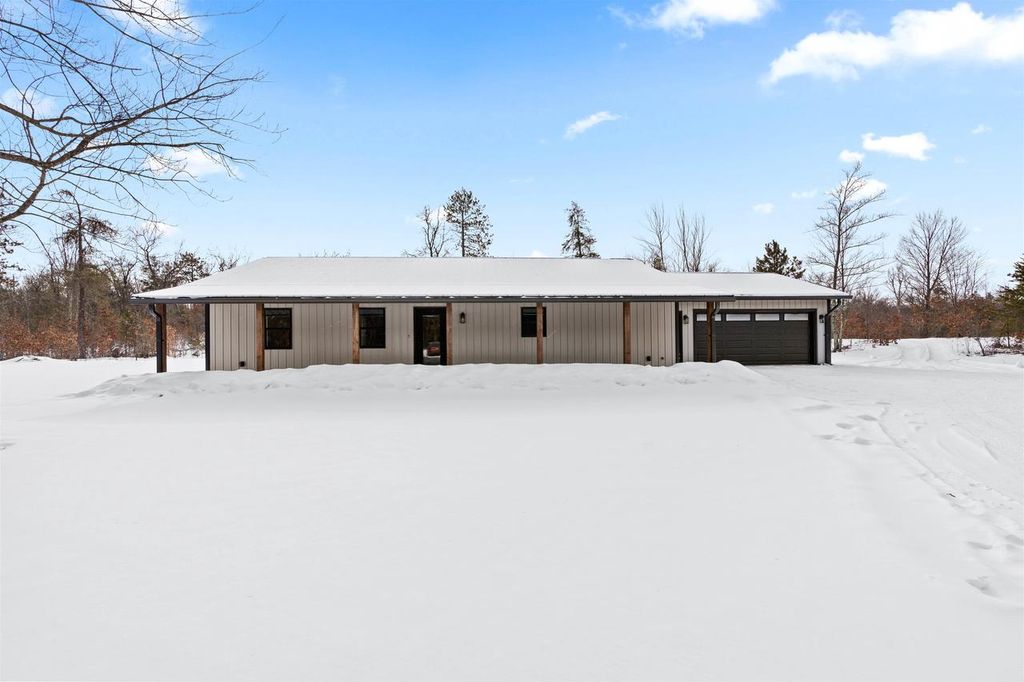 Photo of W11115 Cth W, Crivitz, WI 54114 (MLS # 50320424)