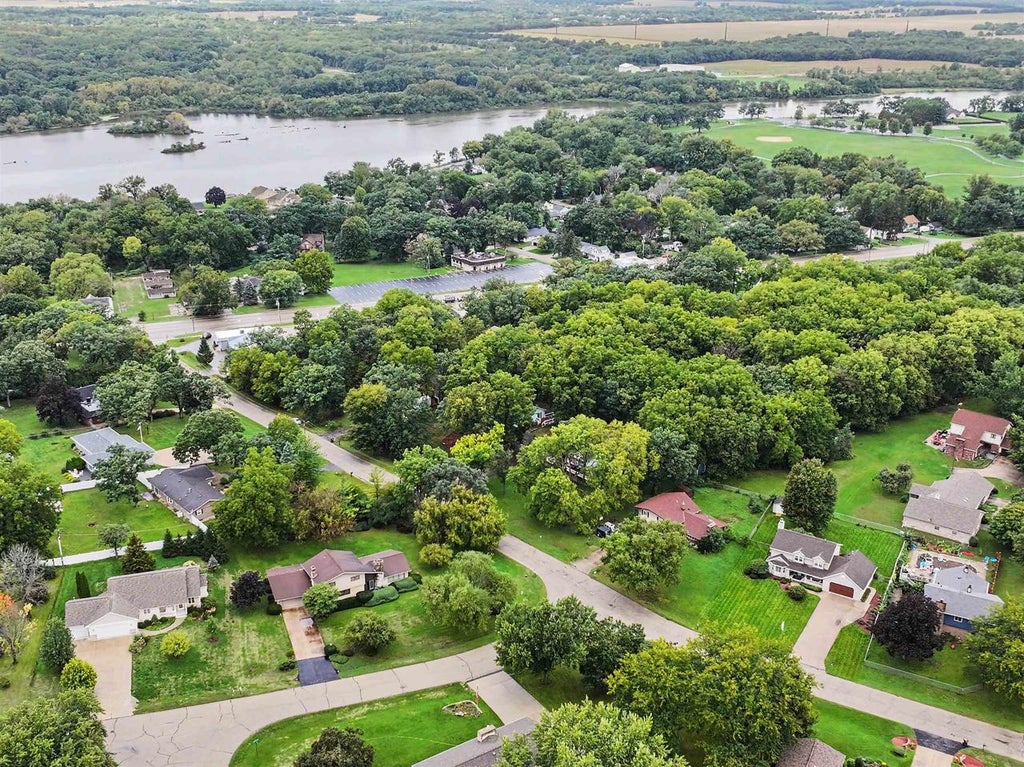 Photo of 711 E Azalea TERRACE, Beloit, WI 53511 (MLS # 2033144)