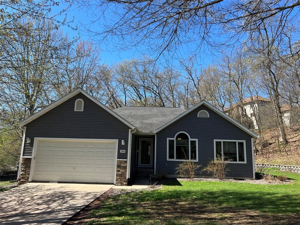 Photo of 2936 Boston DRIVE, Eau Claire, WI 54703 (MLS # 1600398)