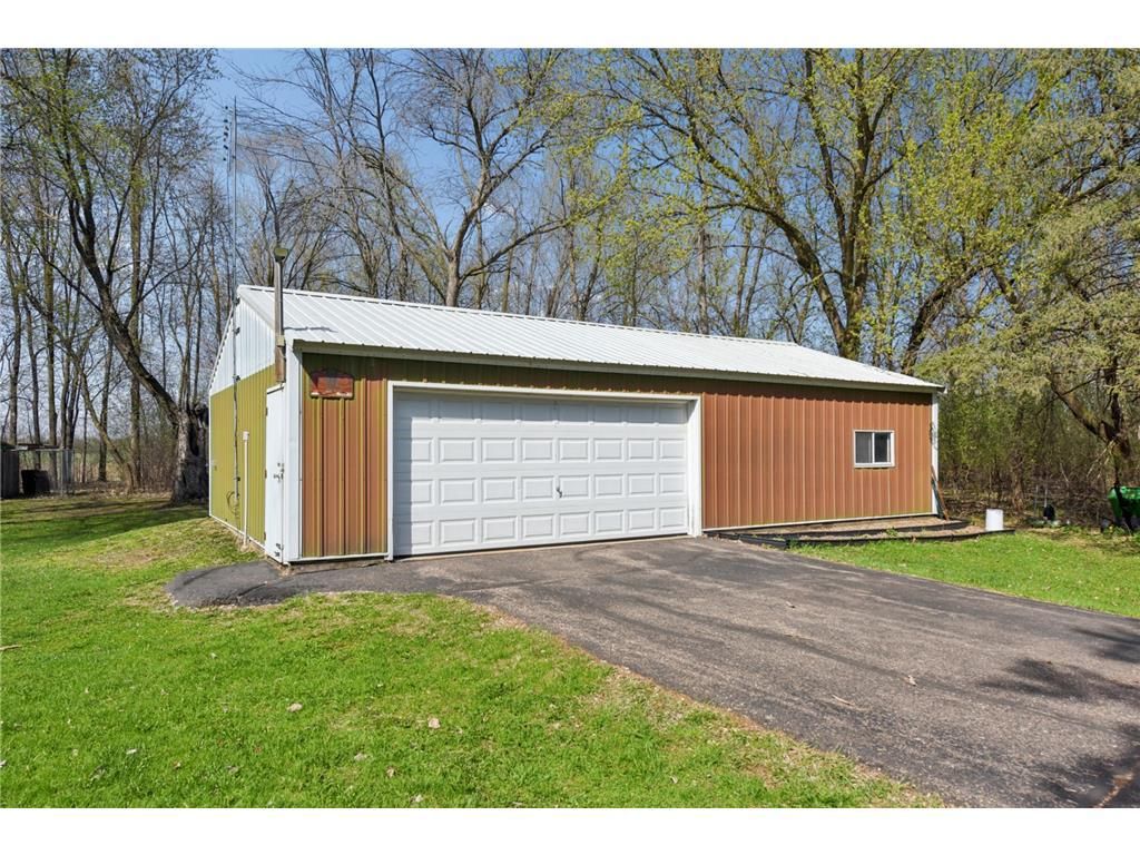 Photo of 944 70th AVENUE, Roberts, WI 54023 (MLS # 7059425)